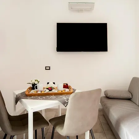 Guest house Residenza Tupini, S.pietro 3*