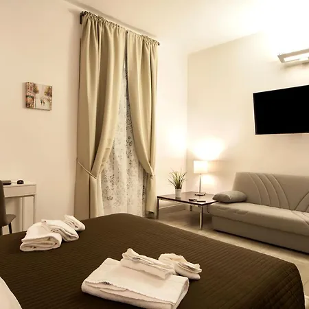 Residenza Tupini, S.pietro Rome