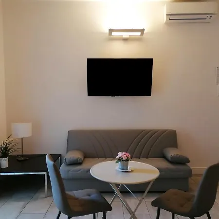Residenza Tupini, S.pietro * Rome